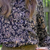 Modestoffe Viskose Satin schwarz Blumenranken (Bluse) ÖkoTex