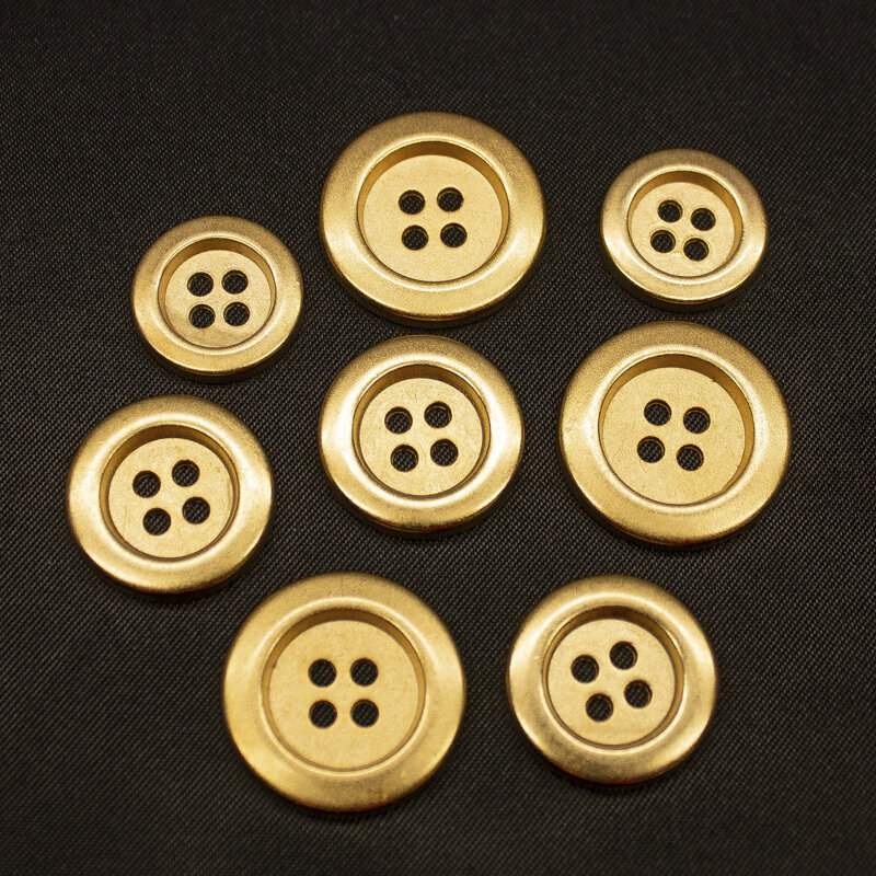 Metallknopf klassisch, gold- matt, 15 bis 20mm