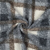 Strick-Bouclé Karos Blau / Beige – Poppy 27